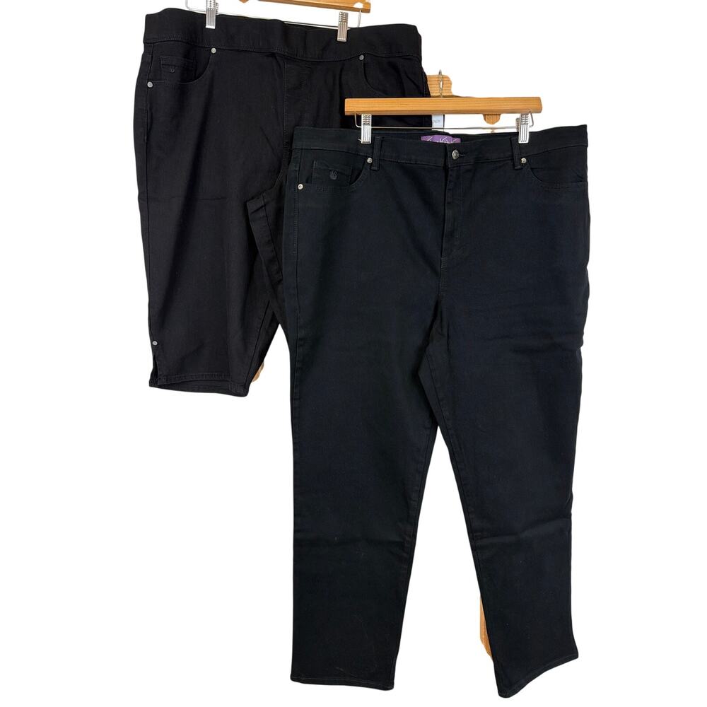 NWT Gloria Vanderbilt 20W LOT OF 2 Jeans / Shorts & Straight Leg Denim
